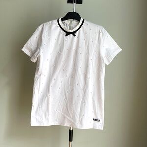 MIU MIU Pearl embellished T Shirt in White Cotton. Italian size 36.